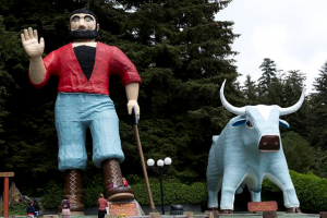 Paul Bunyan and Babe the Blue Ox at the California Trees of Mystery site in Klamath, California 
